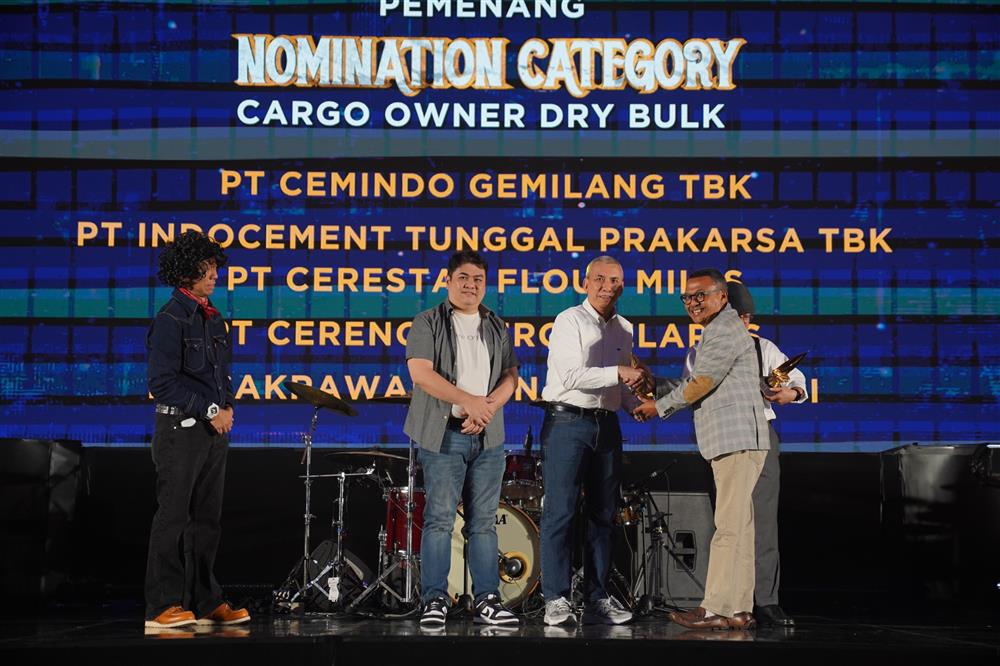 Indocement Raih Pelindo Customer Awards 2024